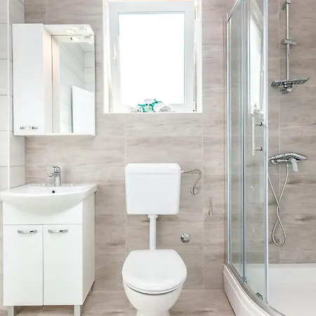 Apartment 3 Bedroom Stunning In Dramalj